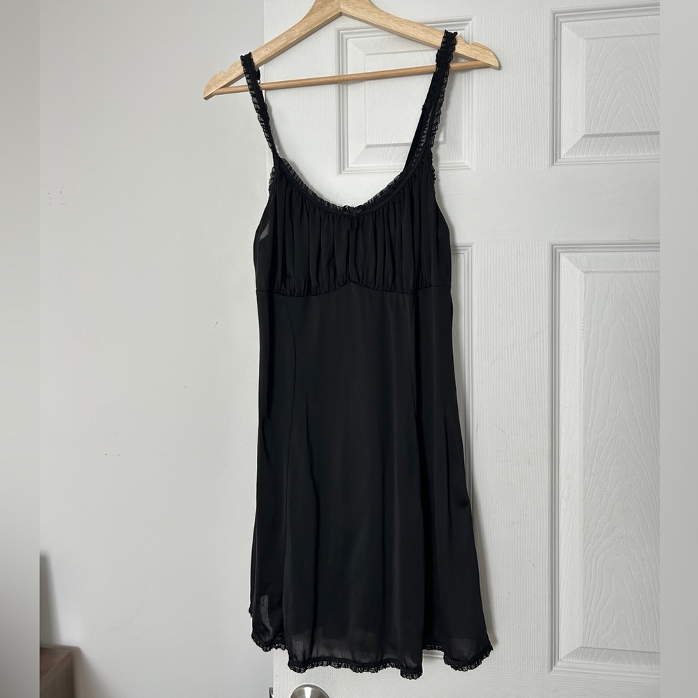 La Vie En Rose Black Chemise